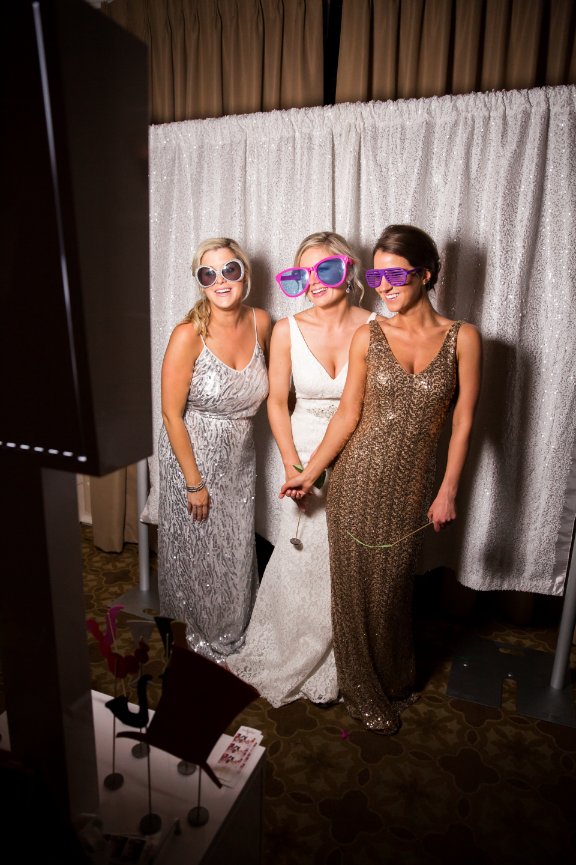 planning a wedding in San Antonio