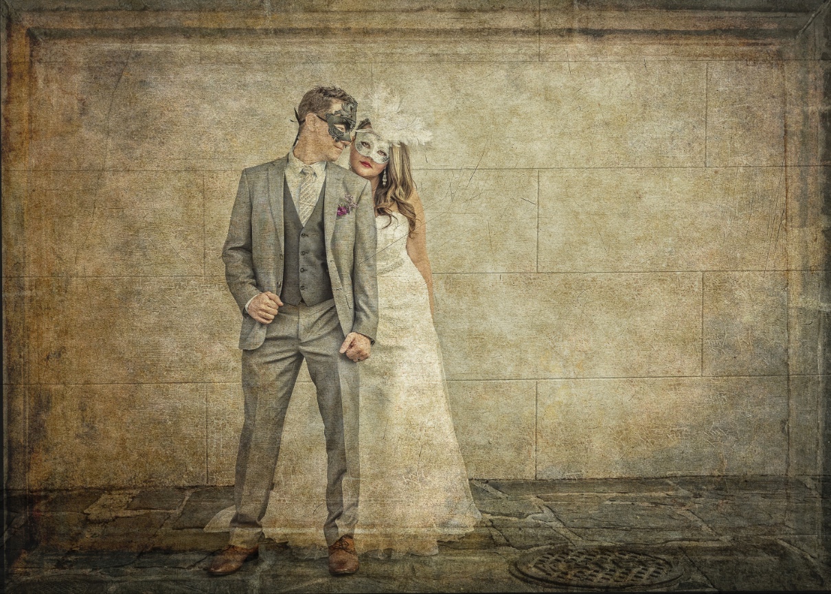 Why I Prefer More Intimate Weddings