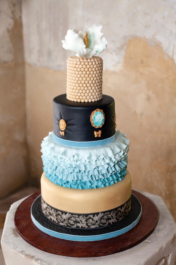 Lottie & Jakes - cake