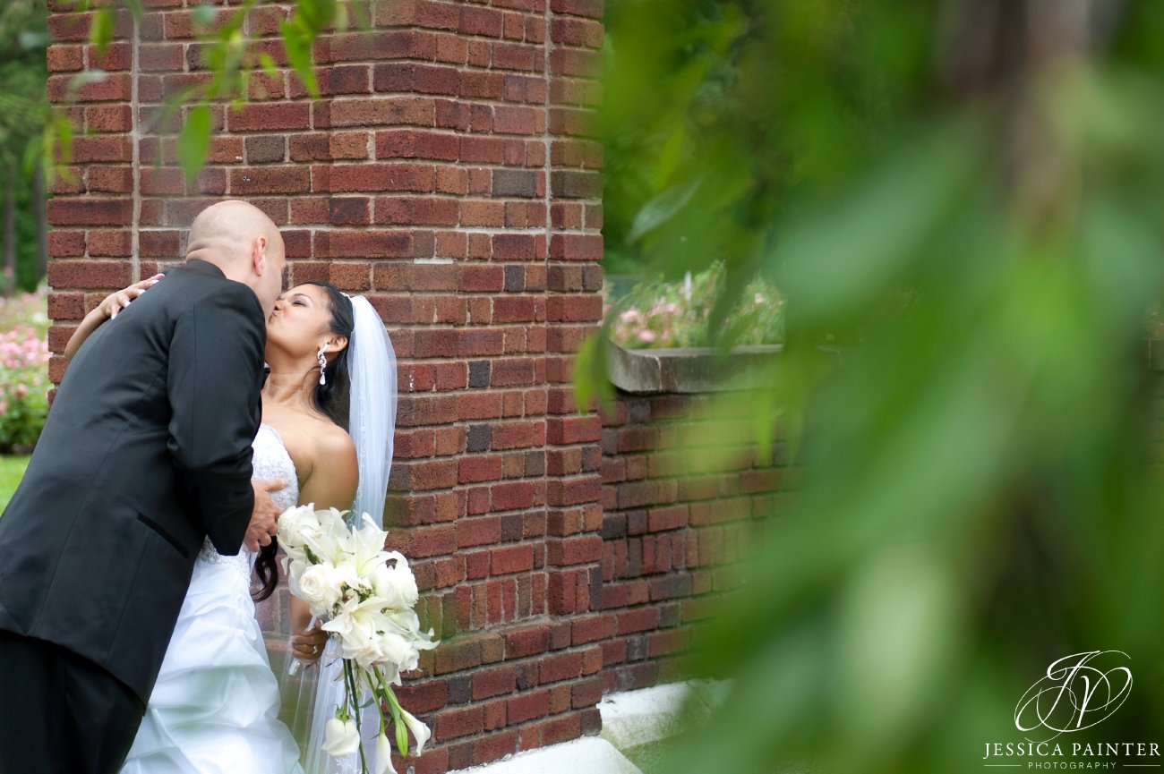 albany wedding, schenectady wedding, Schenectady rose garden, bride and groom, portrait photos