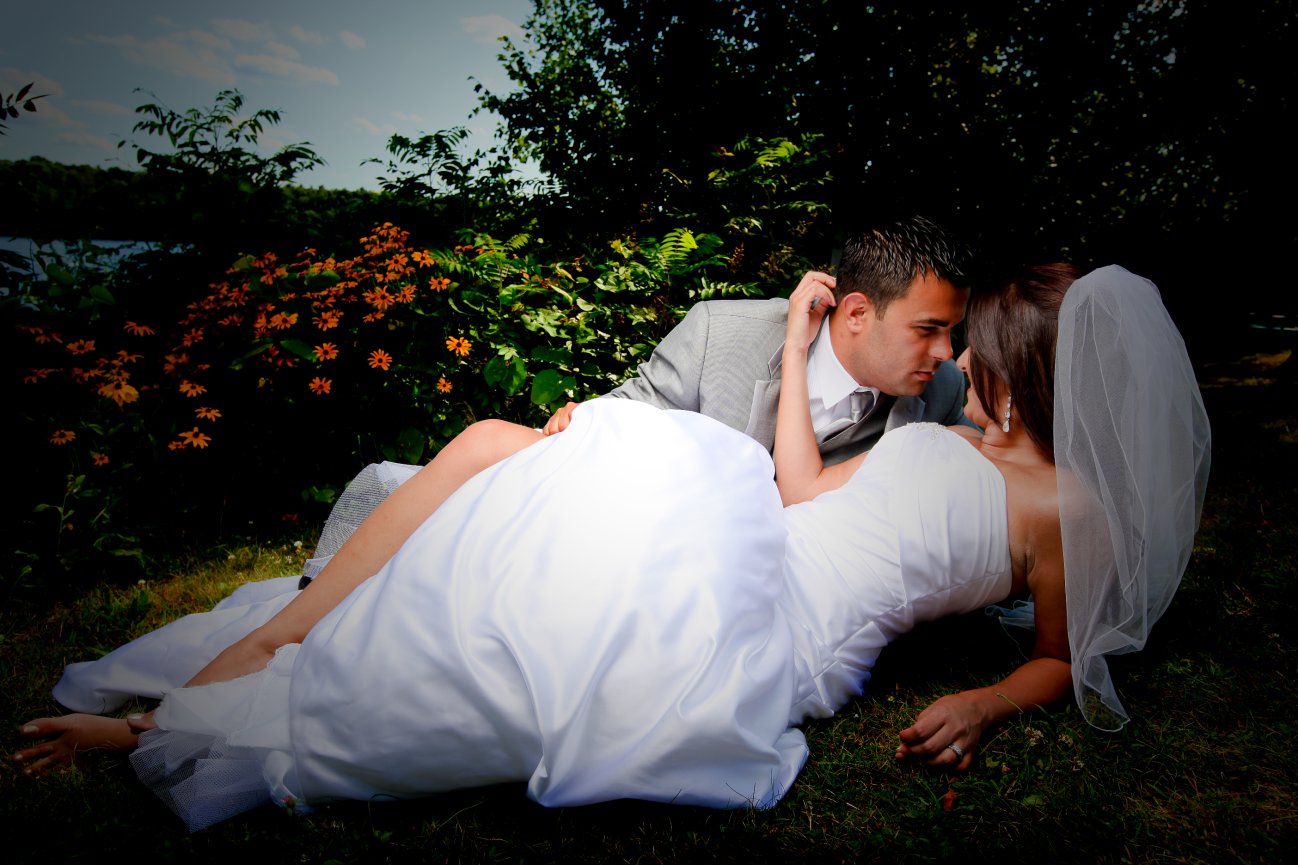 Cushing Park framingham MA -  Matthew and stephanie Engagement Photo Session 