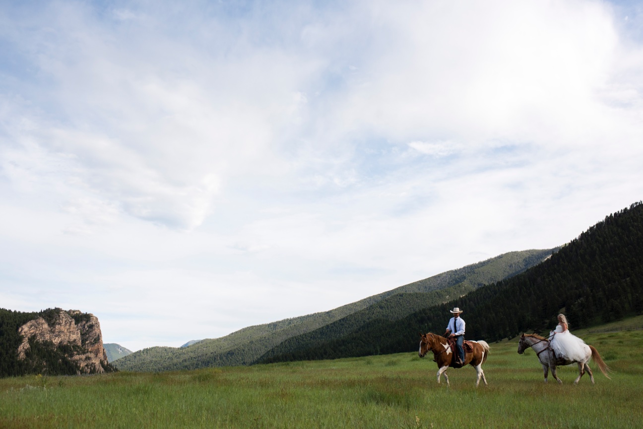 Jake & Courtney - Fall Wedding at the Woodlands at Cottonwood Canyon