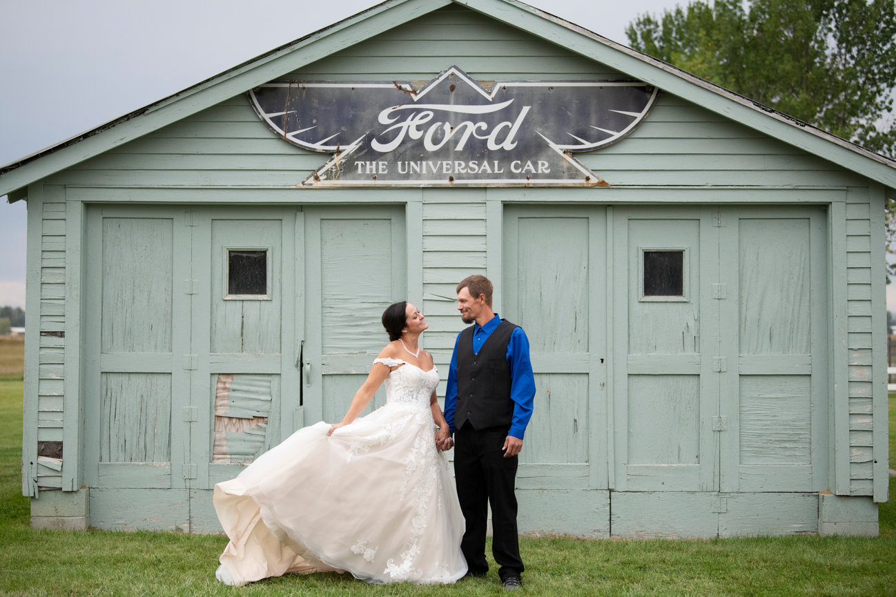 Jake & Courtney - Fall Wedding at the Woodlands at Cottonwood Canyon