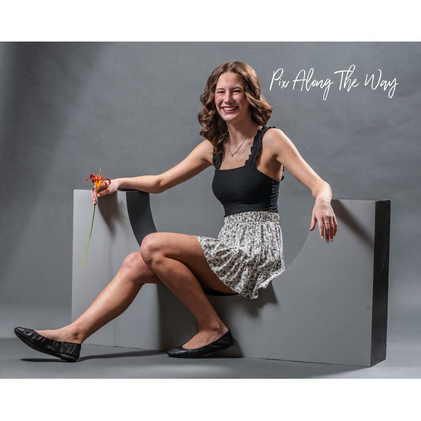 Clinton Iowa Senior Pictures, Pix Along The Way, Greg, Prince of Peace