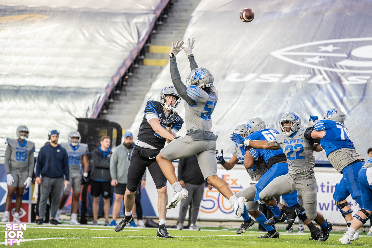 Fall Senior Pictures In Leipers Fork