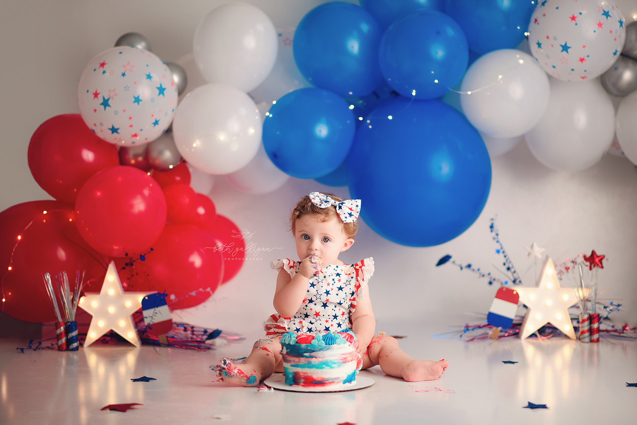 M's 4th Of July Cake Smash With Beth Galligan Boston First Birthday Photographer