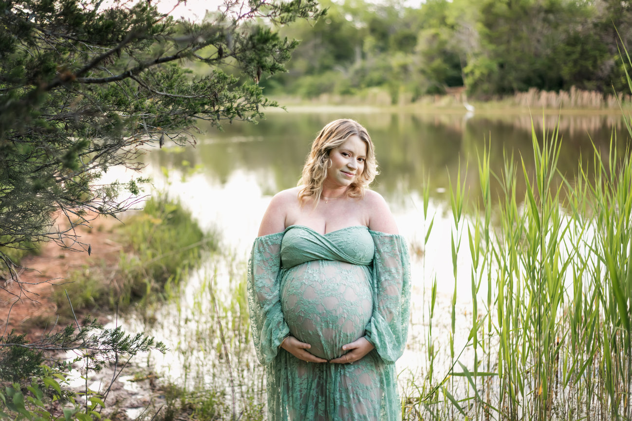 Alva Maternity Session