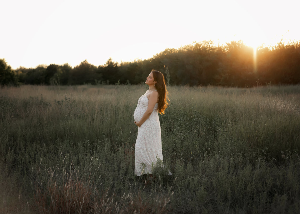 Ameyalli's Maternity Session