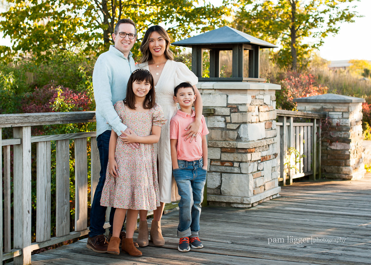 fall photos at gallery park [glenview family photographer]
