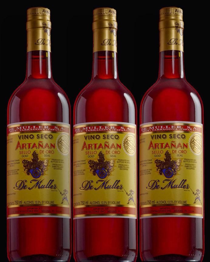 Espresso photography, art and love combined in one shot.