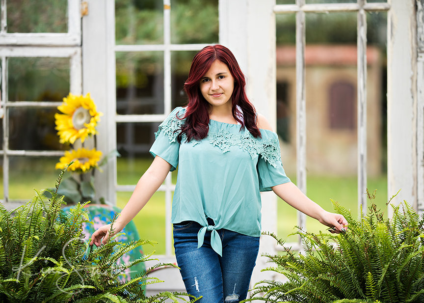 Kacie-Carrollton-Class of 2025-Senior-Pictures-Birch Run-Michigan-Photographer