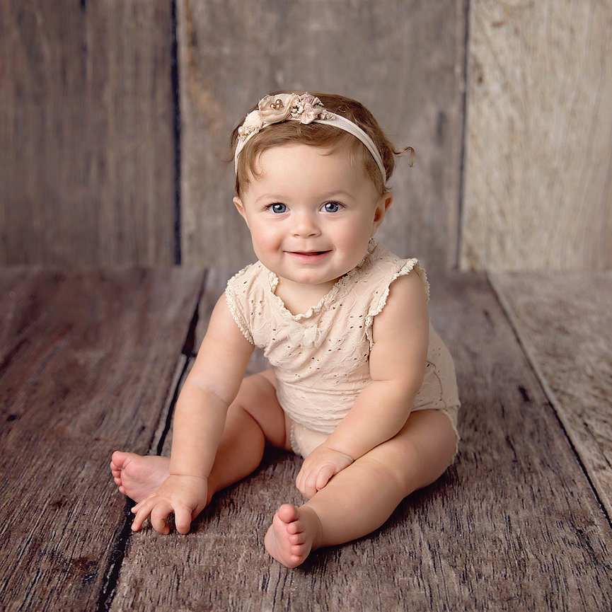 Baby Milestone Photography by Maxine Evans