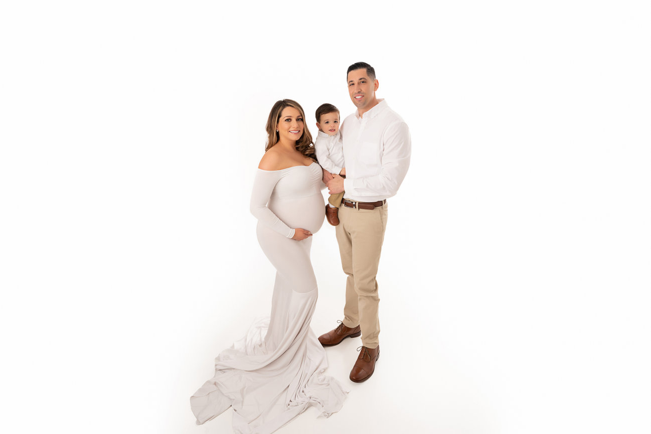 Beach Mini Sessions vs. Full Beach Sessions: Which Experience Is Right for Your Family?