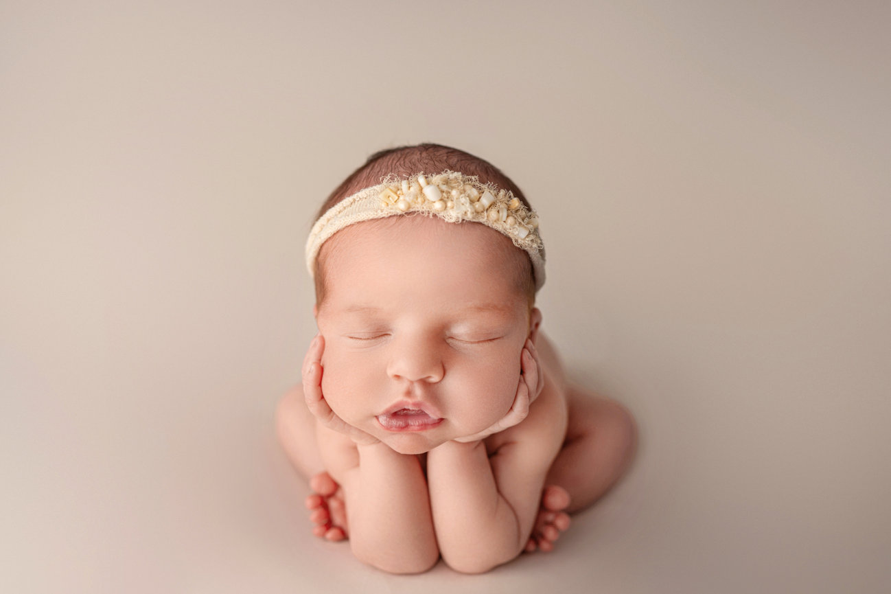 A Guide to Postpartum Support Groups and Resources in Cranbury, NJ