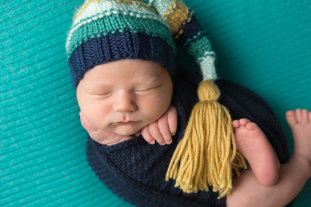 Hailee's Studio Maternity Session - Augusta, Wisconsin