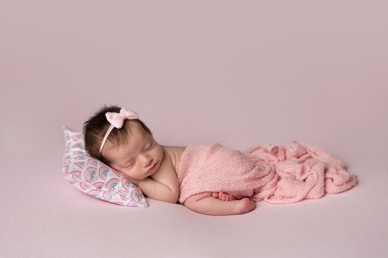 Hailee's Studio Maternity Session - Augusta, Wisconsin