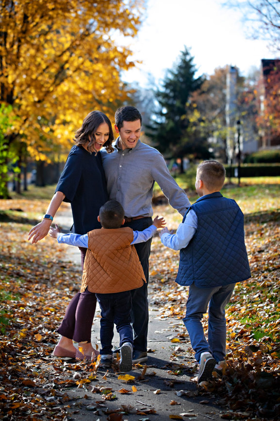 What to wear for professional headshot photos