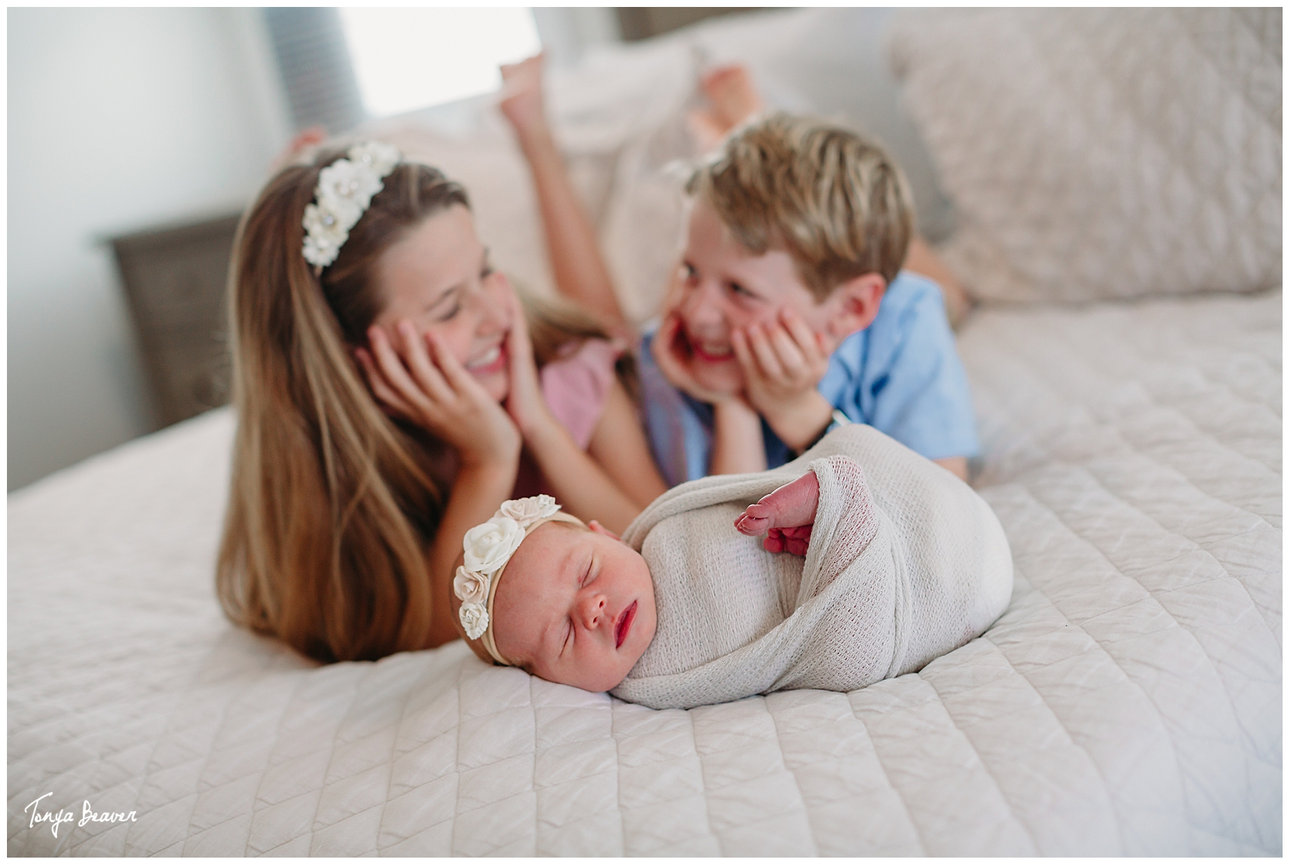 Vintage car couples shoot