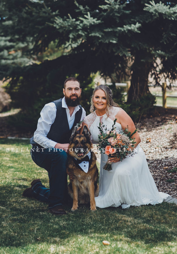 Nick and Eva Sweet Water Hollow Salmon Idaho Idaho Wedding