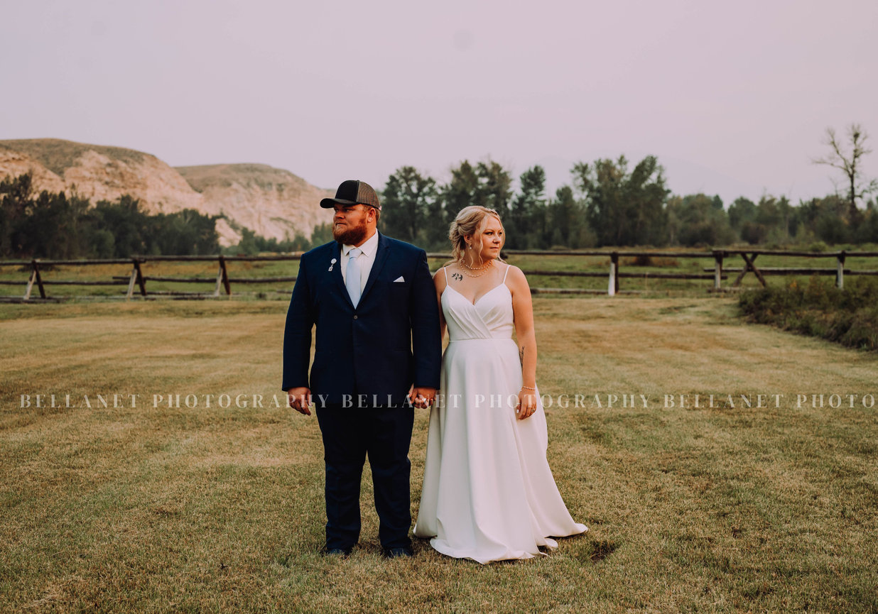 Nick and Eva Sweet Water Hollow Salmon Idaho Idaho Wedding
