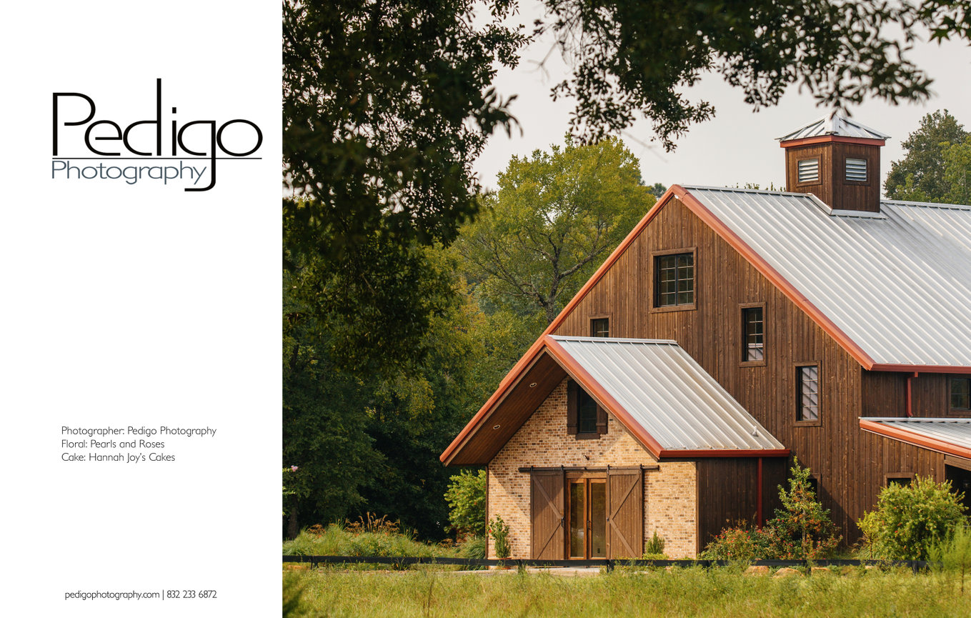 Carriage House - Pedigo Photography | Conroe Wedding Venue