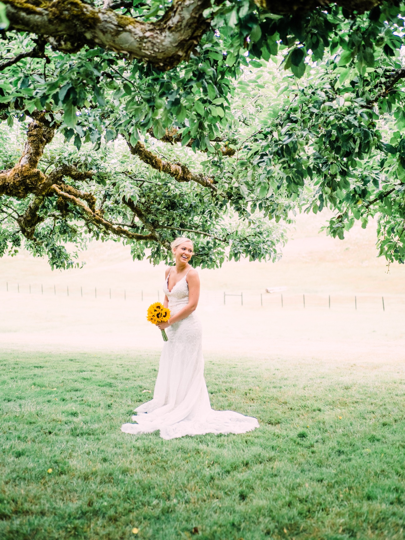 Brittney & Ernest - Reyna Robyn Photography