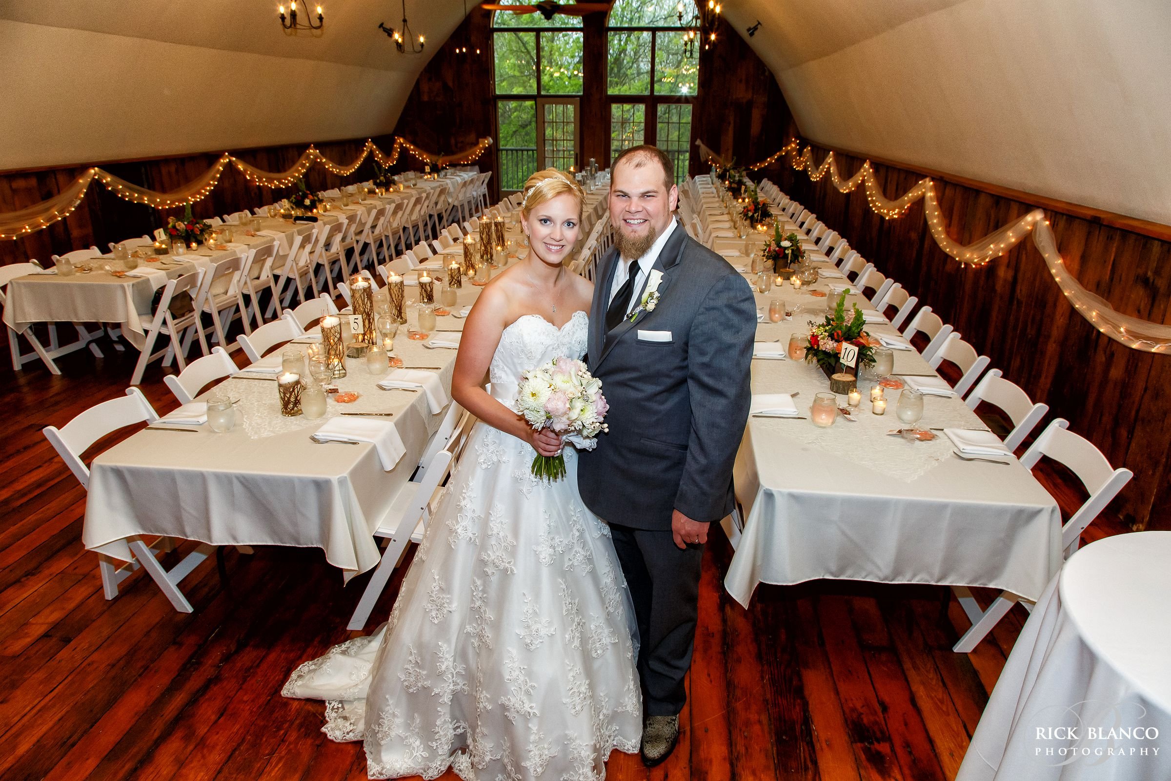 Rustic wedding at Stonebrook Farm in Perkasie