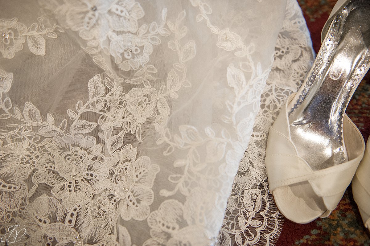 unique wedding dress details jessica painter photography