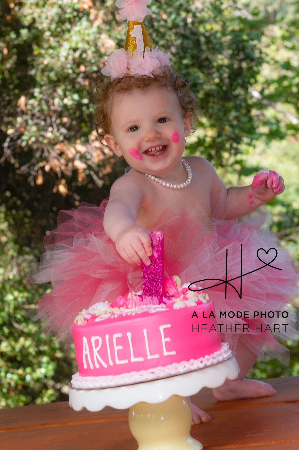 Los Angeles Family Smash The Cake Photography Session