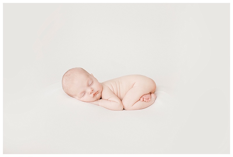 Natural Light Newborn Photography In Los Angeles - Newborn Photography ...