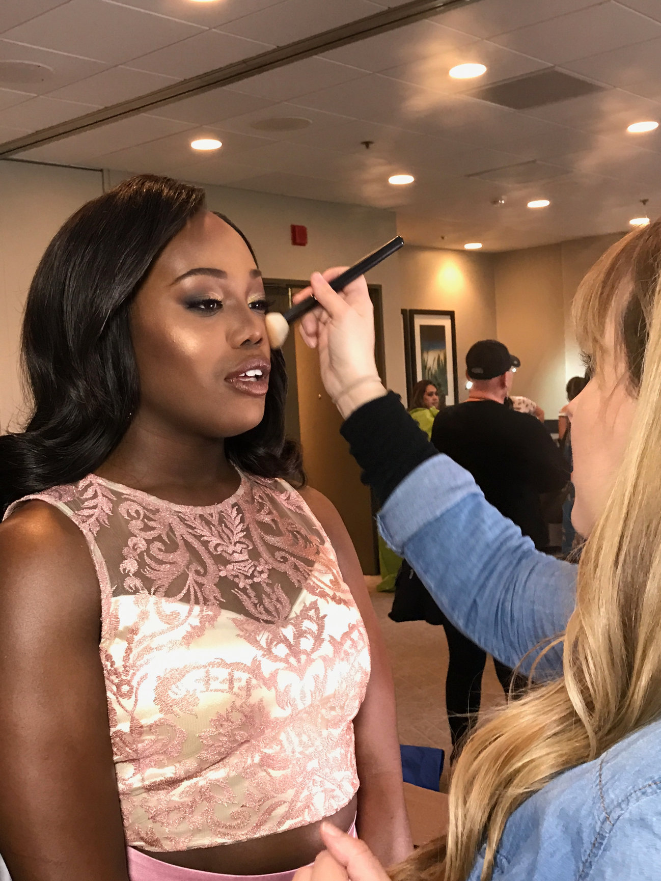 ABOUT - DeLaney Henry - Nashville Makeup Artist