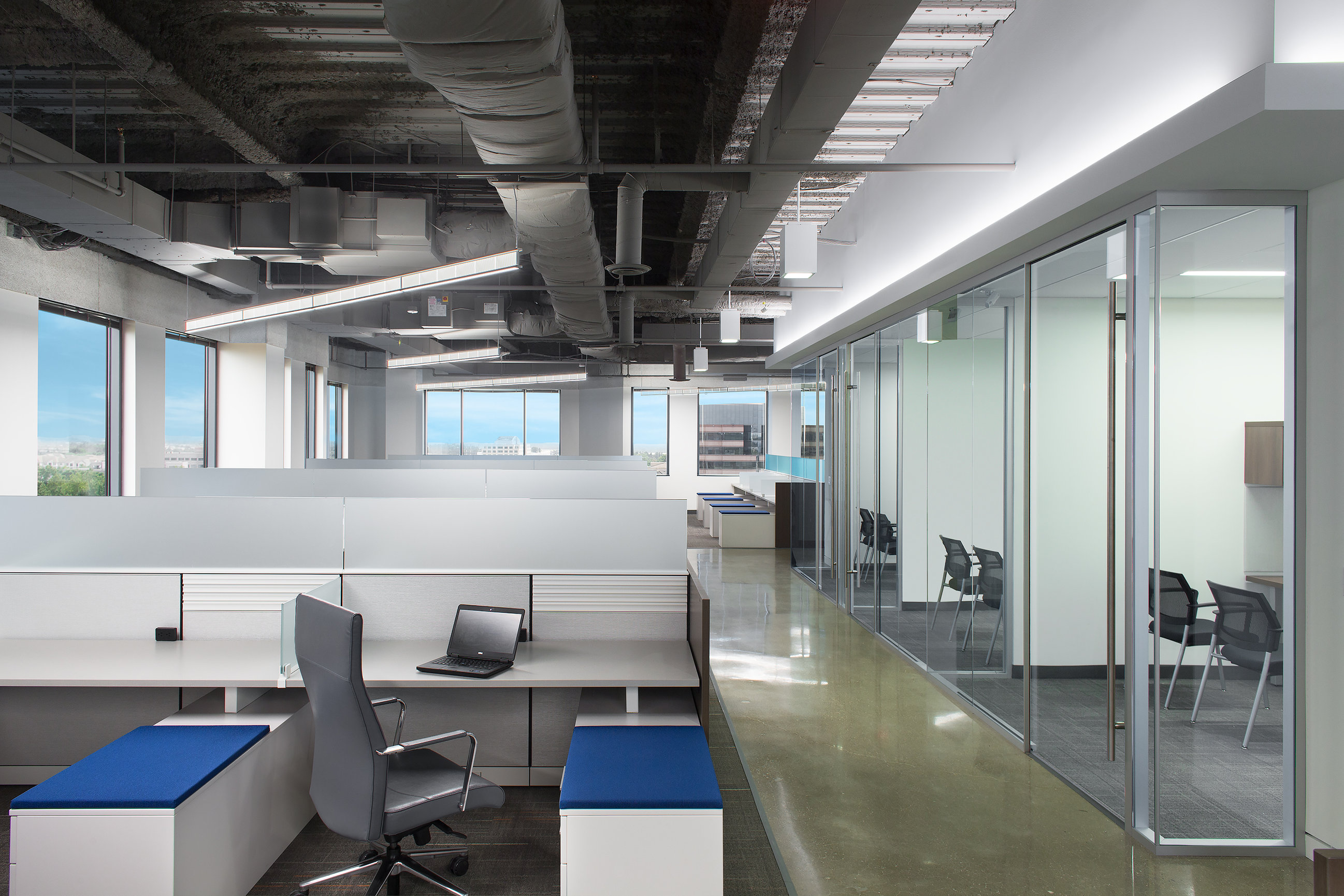 DLT SOLUTIONS Spielmann Studio