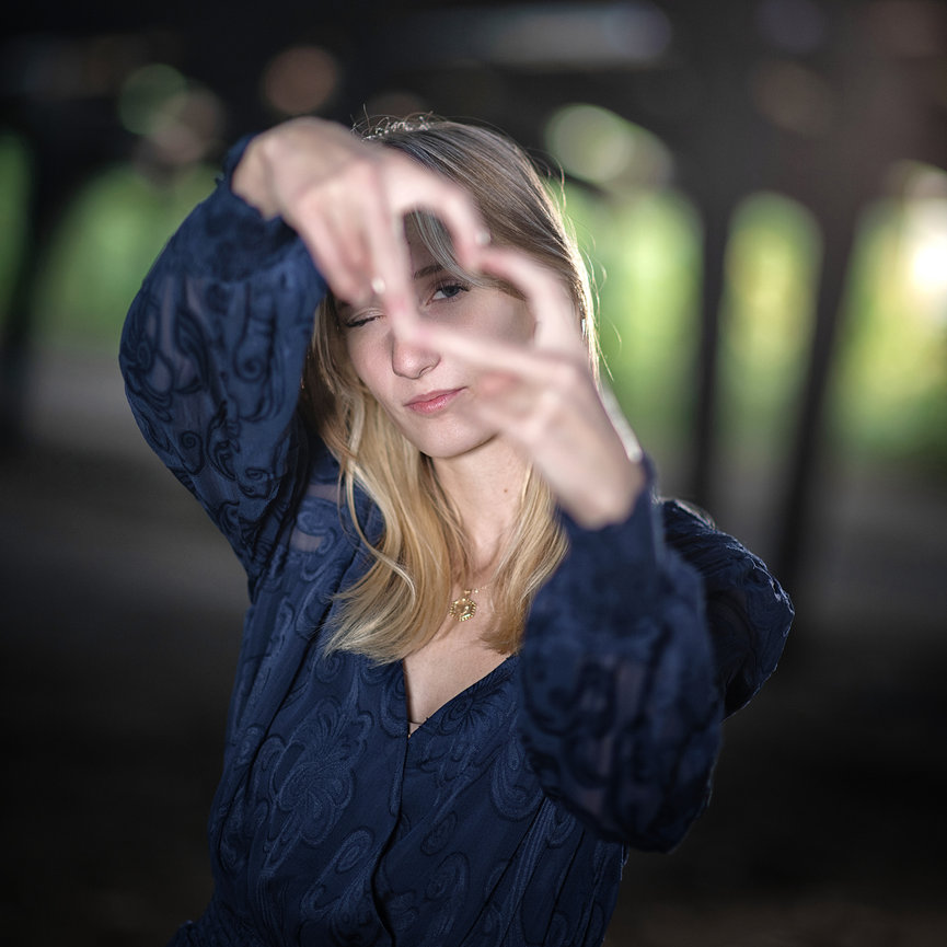 Editorial editorial senior portrait at Sam Houston National Forest, Spring 77386, golden hour fine art by Swartz Portraits