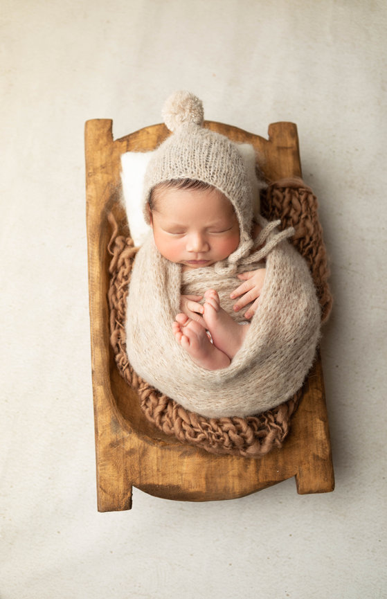 riverside newborn photographer, riverside maternity photographer, riverside baby photographer,