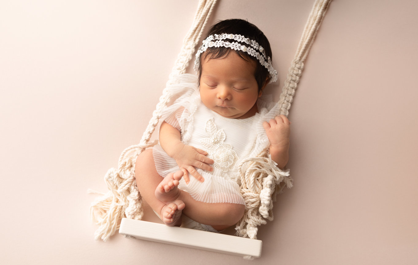 chino hills newborn photographer, chino newborn photographer, chino baby photographer, chino hills family photographer, chino cake smash photographer, chino ca,