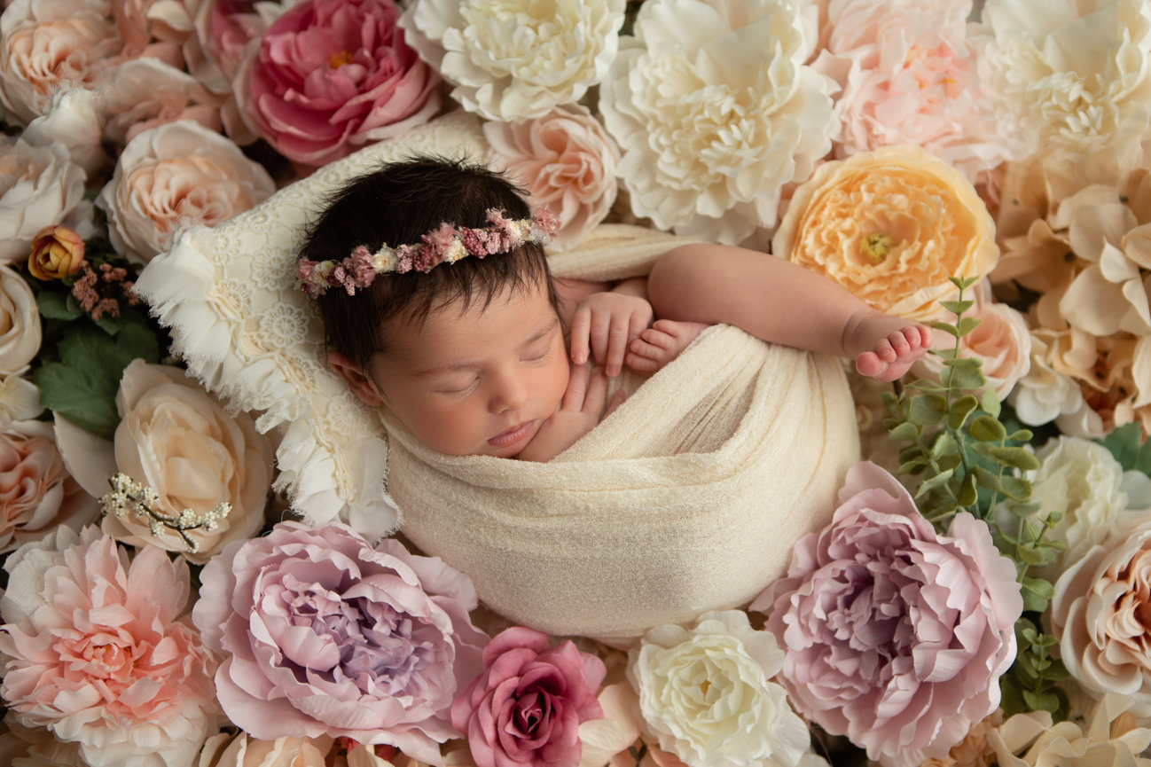 moreno valley newborn photographer, moreno valley newborn photography, moreno valley maternity photographer, photographer near moreno valley, moreno valley baby photographer,