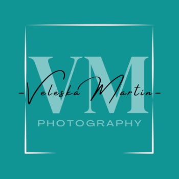 Veleska Martin Photography Logo
