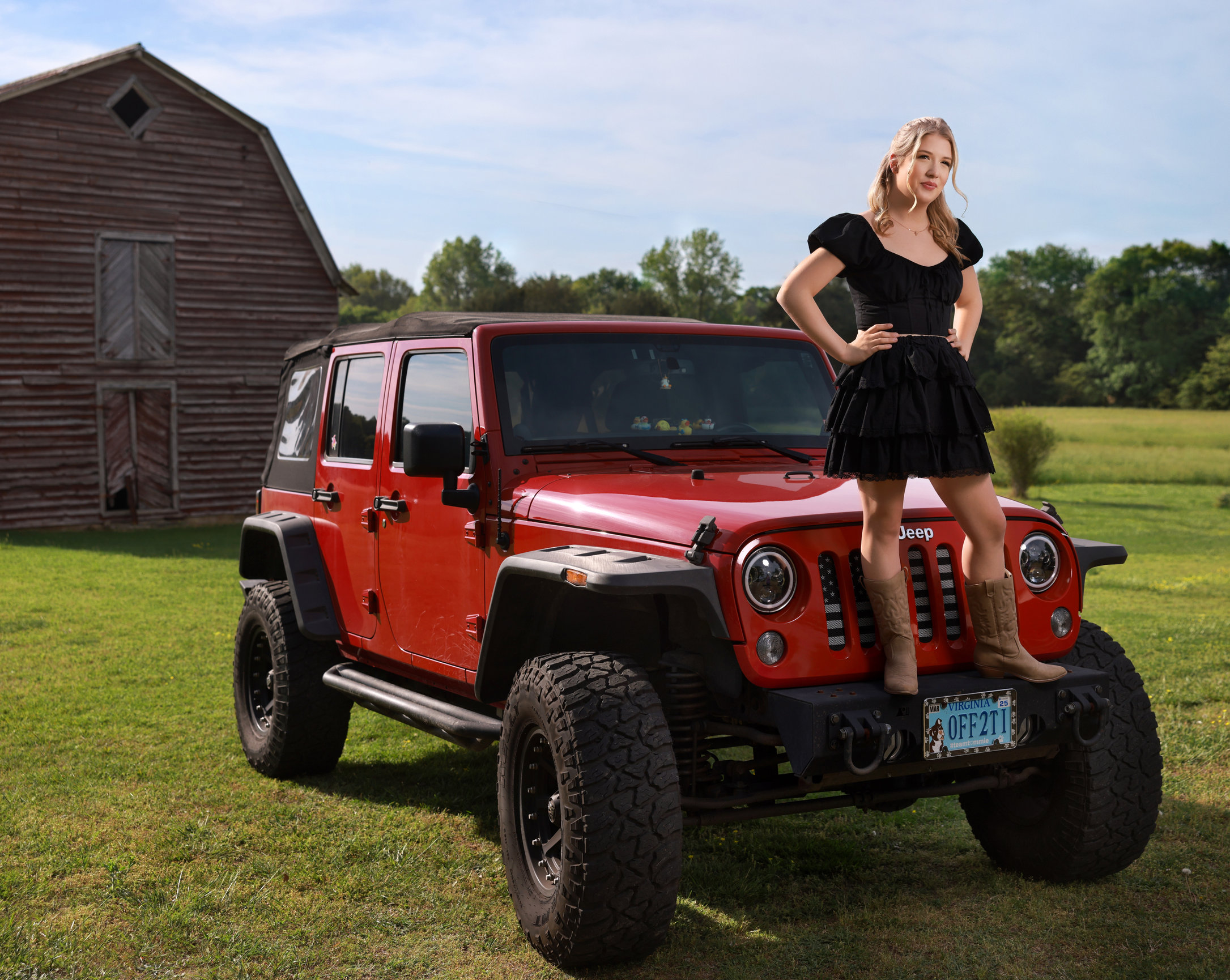 HOME - Jessica Robertson- Senior Portraits- RVA