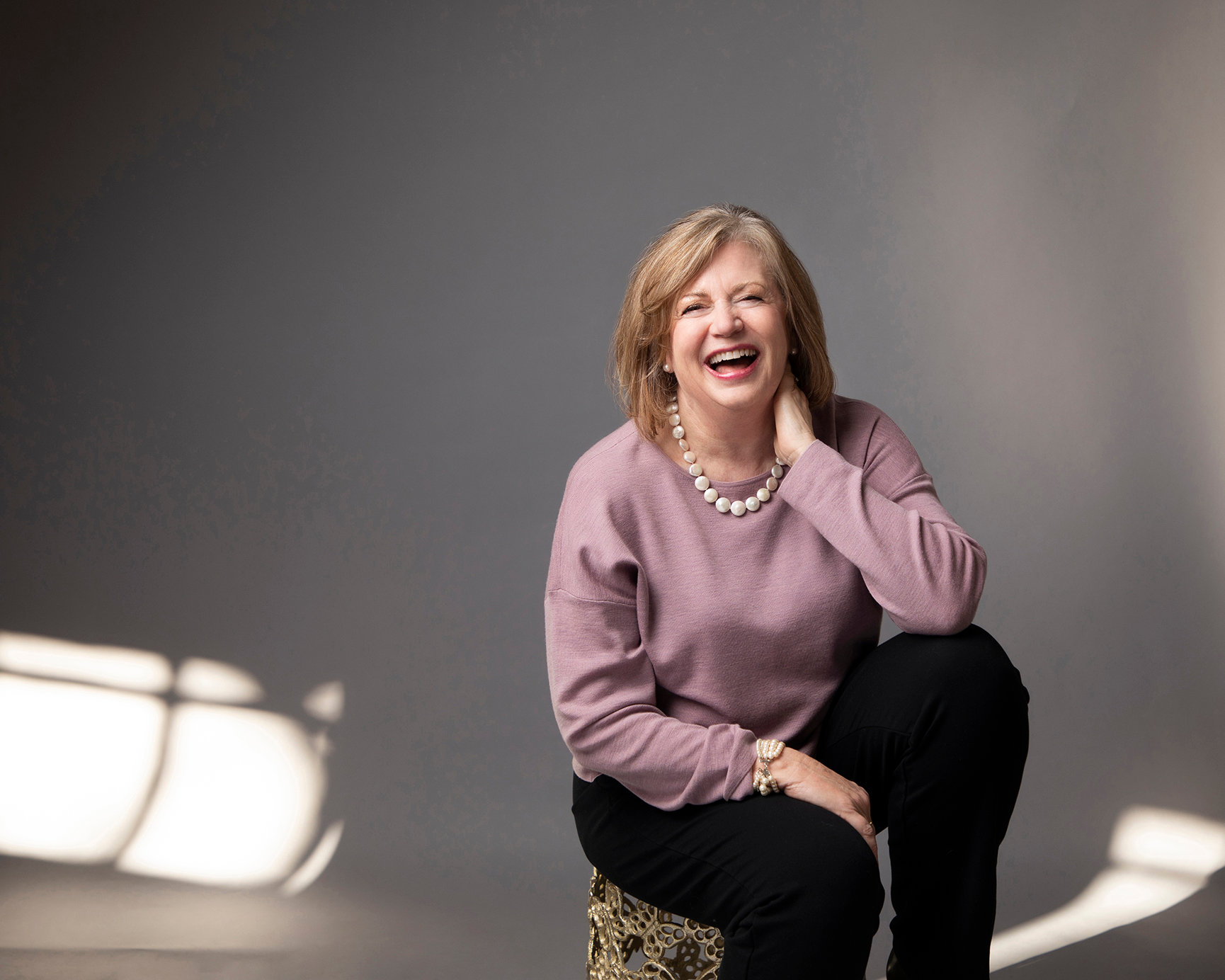 HEADSHOTS & PERSONAL BRANDING Light Drawn Studios, Inc.