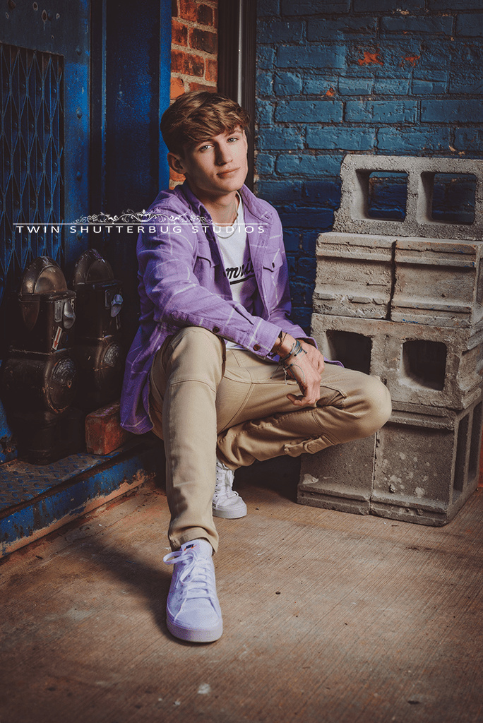 Seniors - Twin Shutterbug Studios
