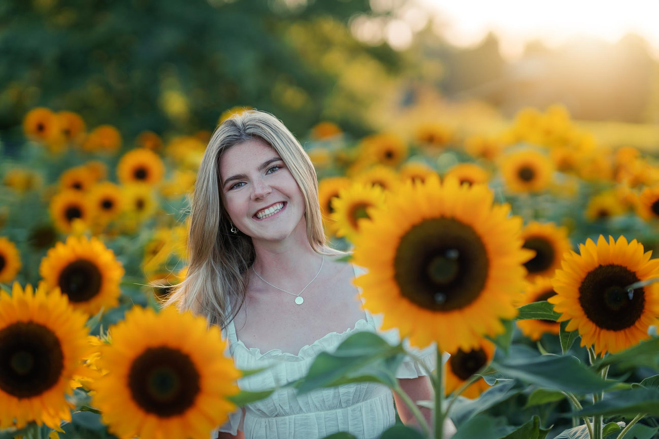 High School Senior Portraits Mars, Butler, Cranberry Twp, Wexford, & Pittsburgh PA
