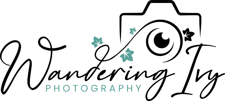 Wandering Ivy Photography, LLC Logo