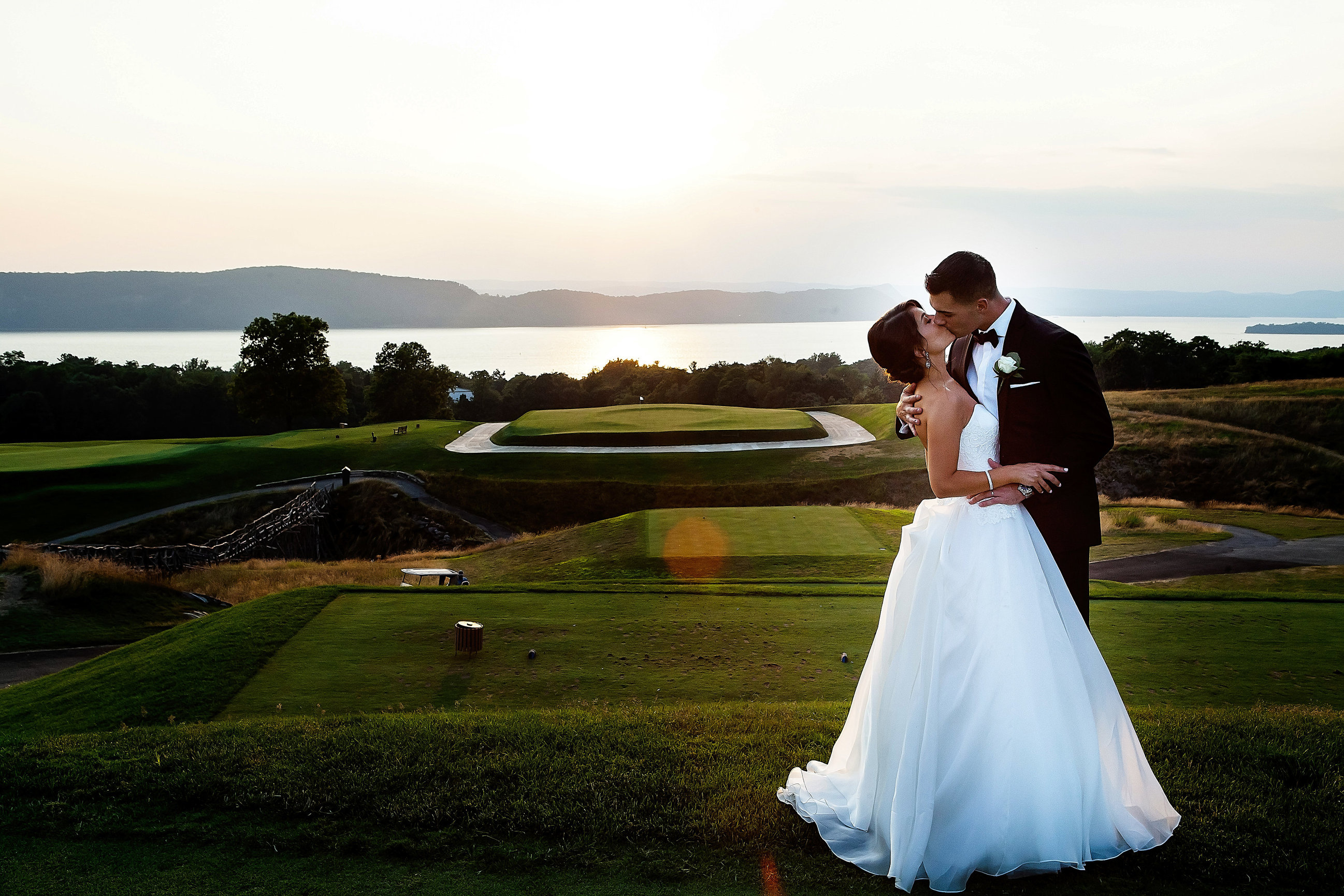 Top 5 Wedding Venues with Hudson River Views picked by 4 Eyes