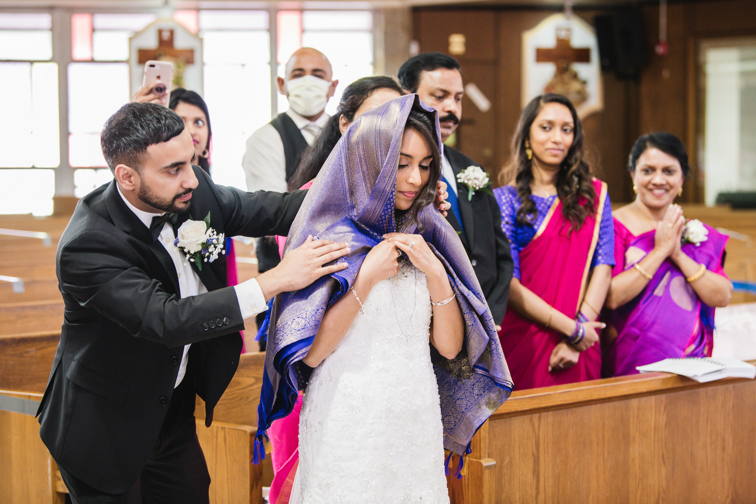 Indian Christian Wedding Traditions - Izabela Mazur